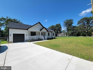 1182 Rae Dr, Vineland, NJ 08360
