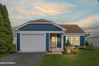 37 Elmswell Ave, Manchester, NJ 08759