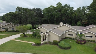 1047 Royal Troon Ct, Tarpon Springs, FL 34688