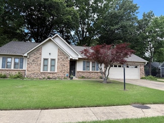 402 Kingsway Dr, West Memphis, AR 72301