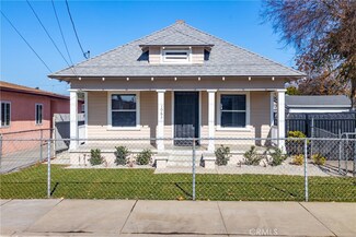 1063 E 9th St, Pomona, CA 91766
