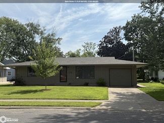 28 Oak Dr, Fort Madison, IA 52627