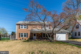 91 Messenger Ln, Willingboro, NJ 08046