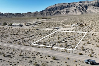 6400 Alcove Ln, Pahrump, NV 89060