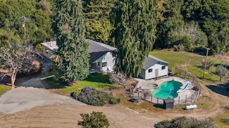 500 Valencia School Rd, Aptos, CA 95003
