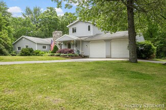 4488 E 106th St, Grant, MI 49327