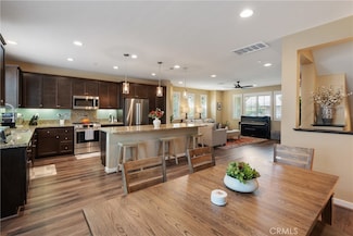 843 Seville Ln, Pomona, CA 91767