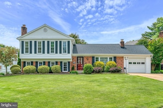 5901 Wivenhoe Ct, Alexandria, VA 22315