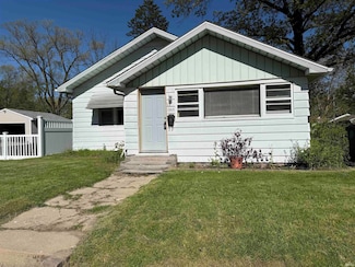 1302 N Meade St, South Bend, IN 46628