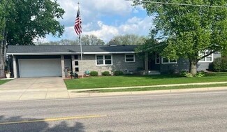 428 5th Ave N, Cold Spring, MN 56320