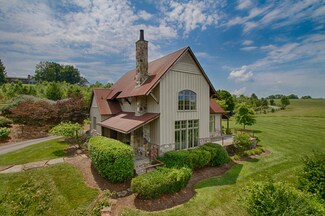 3647 Lowes Ferry Rd, Louisville, TN 37777