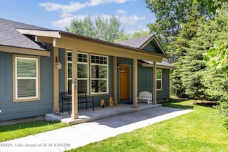 891 Tonya Rd, Victor, ID 83455