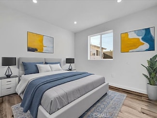 1020 Dennis Ave Unit B, Simi Valley, CA 93065