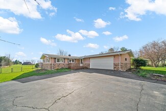 932 Probst Ct, Maple Park, IL 60151