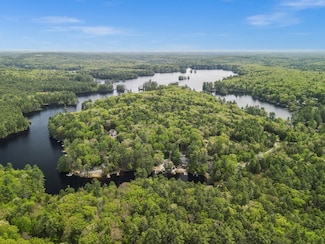 117 Lakeview Dr, Nottingham, NH 03290