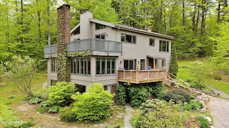 18 Cooper Creek Rd, Lee, MA 01238
