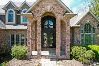 2317 Deer Creek Ct, Columbia, MO 65201