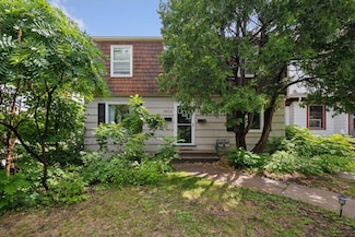 3413 Humboldt Ave S, Minneapolis, MN 55408