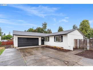 15491 SE Rainier Ct, Clackamas, OR 97015