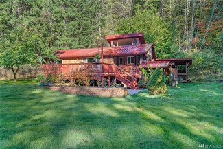 207 Cosset Ln, Raymond, WA 98577