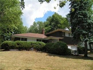 5145 Ledge Ln, Buffalo, NY 14221