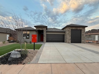 29 W Serenity Cir, Ivins, UT 84738