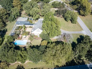 1526 Otter Creek Rd, Nashville, TN 37215