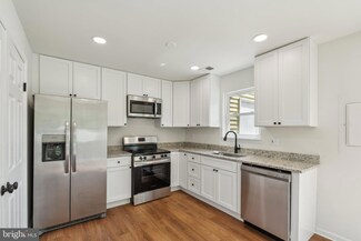 8598 Ashby Ct, Marshall, VA 20115
