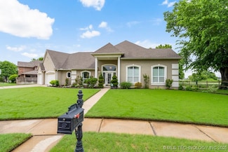 3401 N Narcissus Ave, Broken Arrow, OK 74012