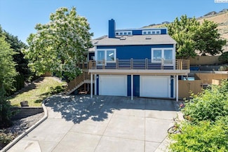 245 High Meadows St, Richland, WA 99352