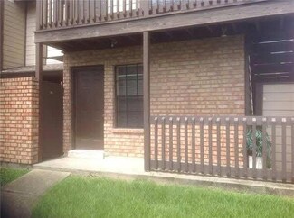 742 Fairfax Dr Unit 106, Gretna, LA 70056