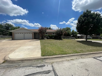 6100 Melinda Dr, Watauga, TX 76148