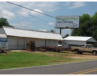 2 S Macarthur Dr, Alexandria, LA 71301