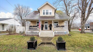 65 Lincoln St SW, Pataskala, OH 43062