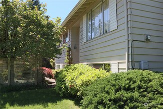 21426 89th Ave W, Edmonds, WA 98026