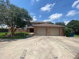 3400 Spurlock Rd, Nederland, TX 77627