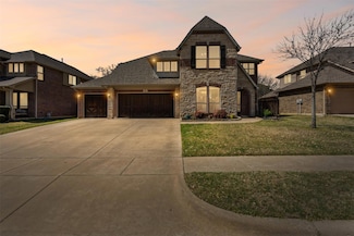 952 Tara Dr, Burleson, TX 76028