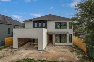 7006 Schiller St, Houston, TX 77055
