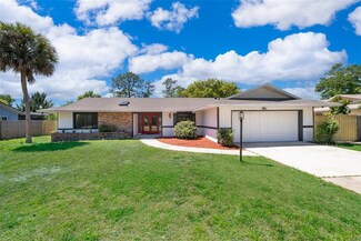 713 Coach Light Dr, Fern Park, FL 32730