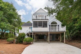 109 Deer Horn Dr, Emerald Isle, NC 28594