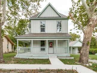 510 N Jones St, Howe, TX 75459