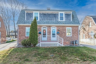 79 Porpoise Way, Portsmouth, NH 03801