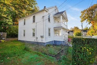 117 Golden Hill St, Naugatuck, CT 06770