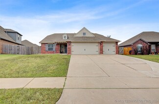 3326 S 206th Ave E, Broken Arrow, OK 74014