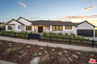 4069 Athenian Way, Los Angeles, CA 90043