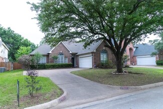 2104 Hunter Place Ln, Arlington, TX 76006