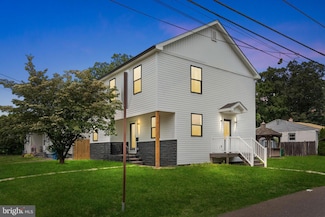 1315 Pennsylvania Ave, Croydon, PA 19021
