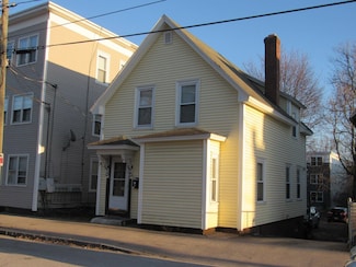 387 Manchester St, Manchester, NH 03103