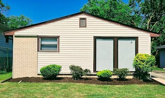 16536 Wolcott Ave, Markham, IL 60428