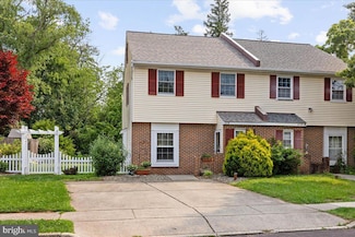 2130 Fort Bevon Rd, Harleysville, PA 19438